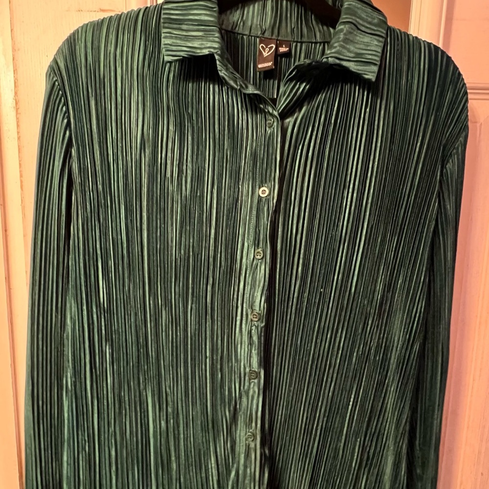 Windsor Emerald Pleated Blouse